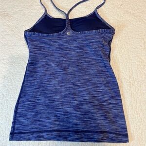 Lululemon top size 4